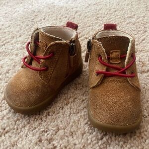 Infant Brown UGG Kristjan Chukka Bootie Boot Sneaker, Size 2/3 M